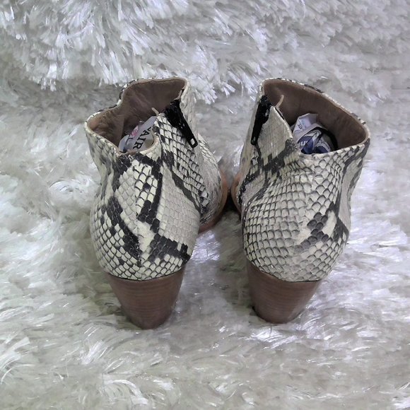 Snakeprint White Python Alberto Zago Ankle Booties - Picture 6 of 13